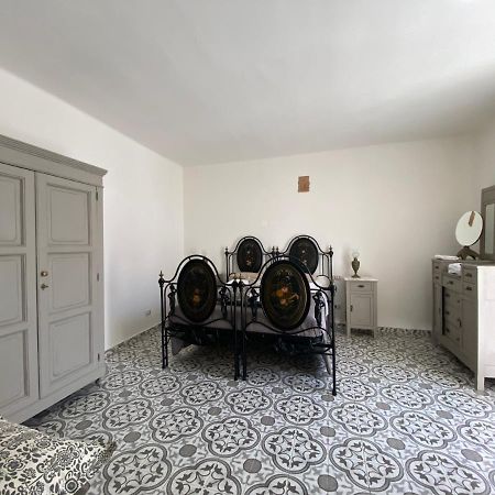 Fiori Catene Tra Le Torri Conversano Eksteriør billede