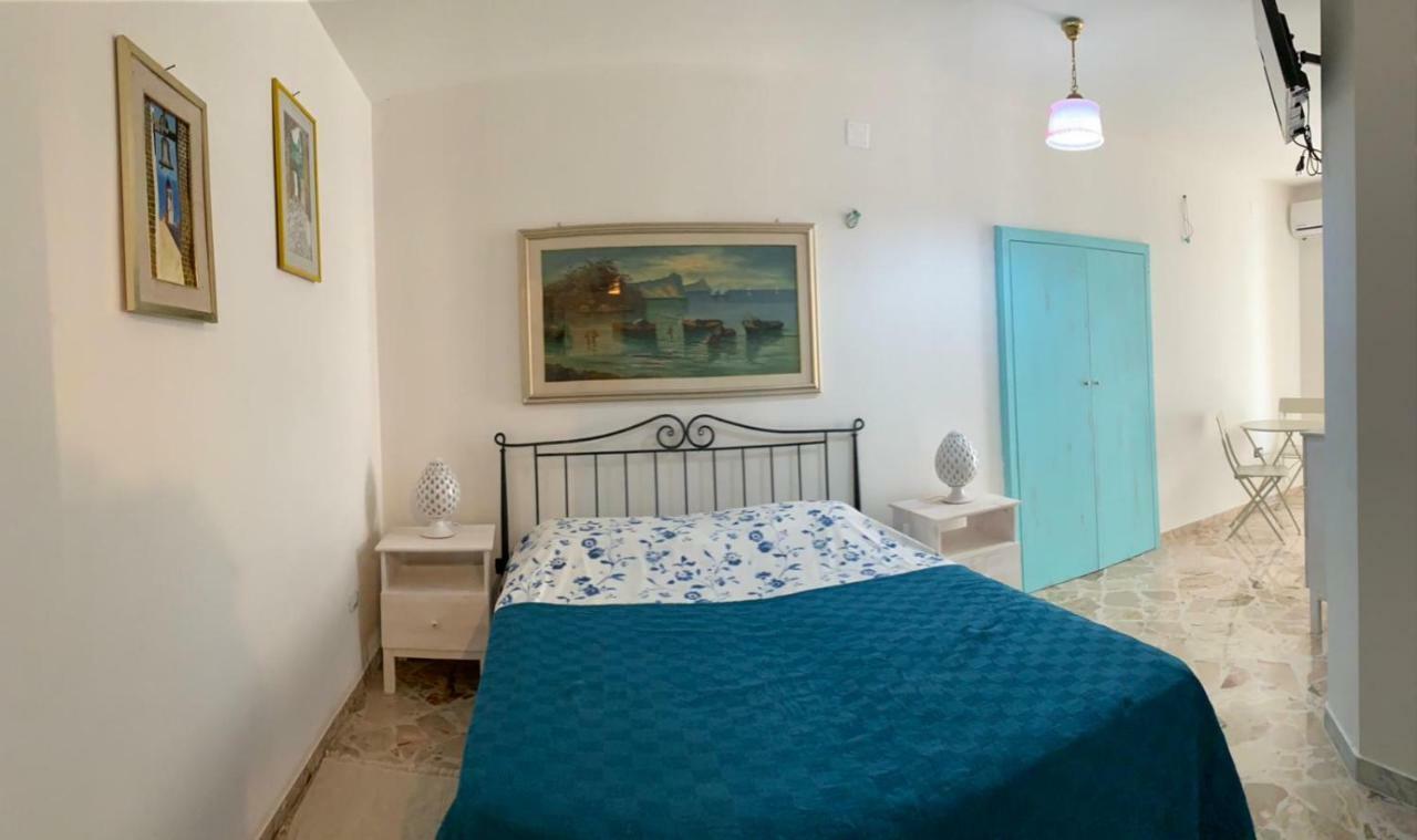Fiori Catene Tra Le Torri Conversano Eksteriør billede