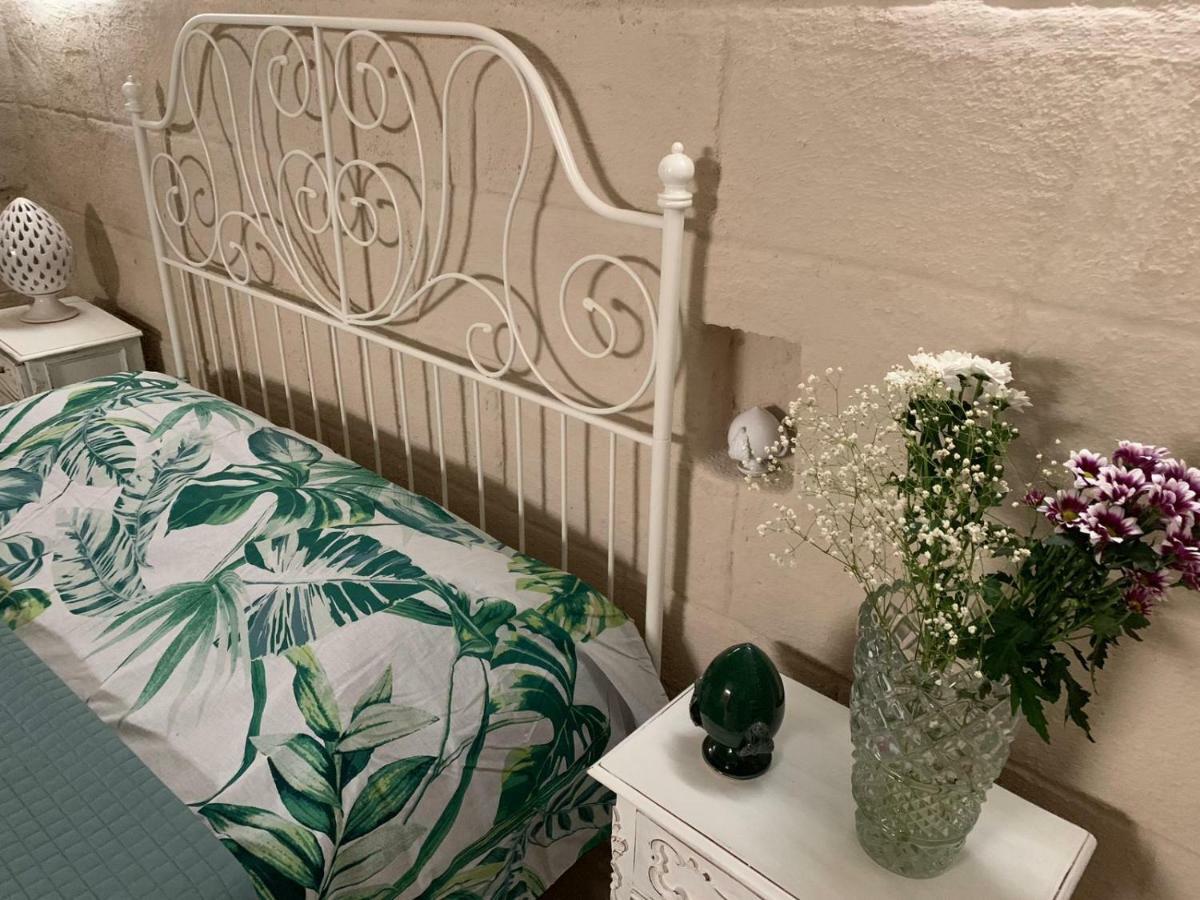 Fiori Catene Tra Le Torri Conversano Eksteriør billede
